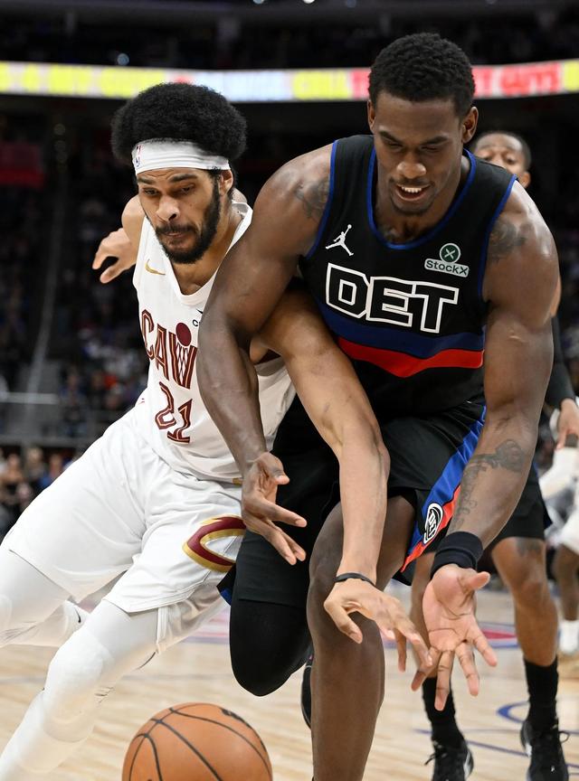 包含赛后NBA常规赛焦点战，底特律活塞篮板制胜，球迷炸锅，资深球员宣示担当的词条